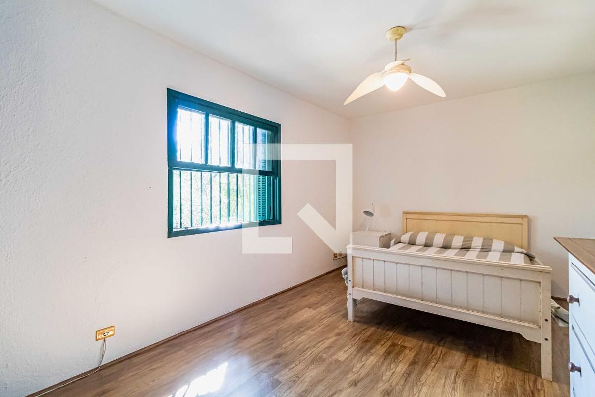 Casa, 3 quartos, 365 m² - Foto 38
