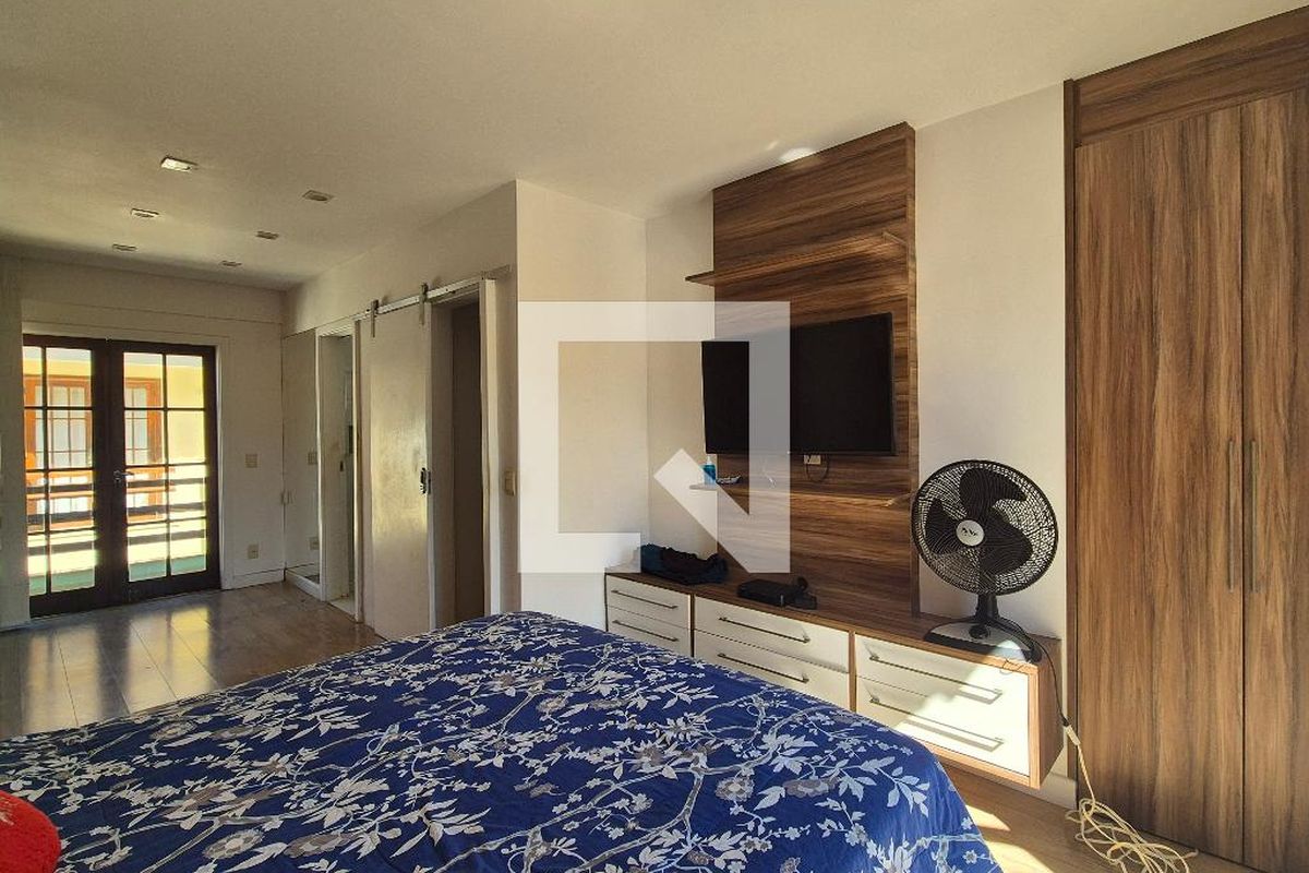 Casa, 3 quartos, 200 m² - Foto 58