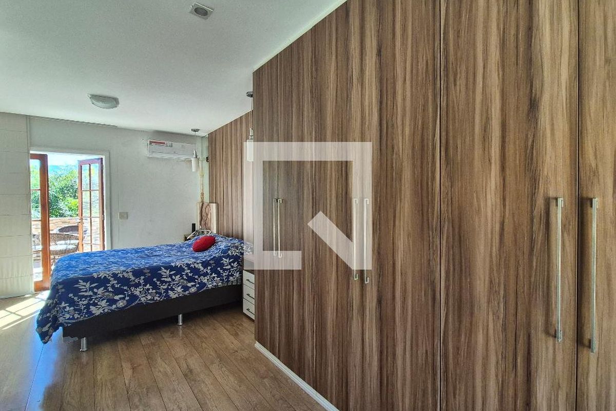 Casa, 3 quartos, 200 m² - Foto 50