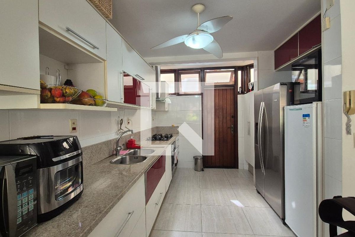 Casa, 3 quartos, 200 m² - Foto 94