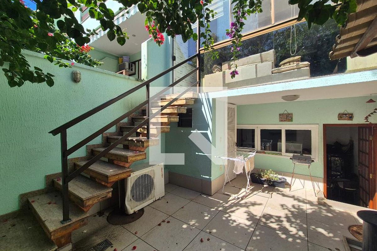 Casa, 3 quartos, 200 m² - Foto 114
