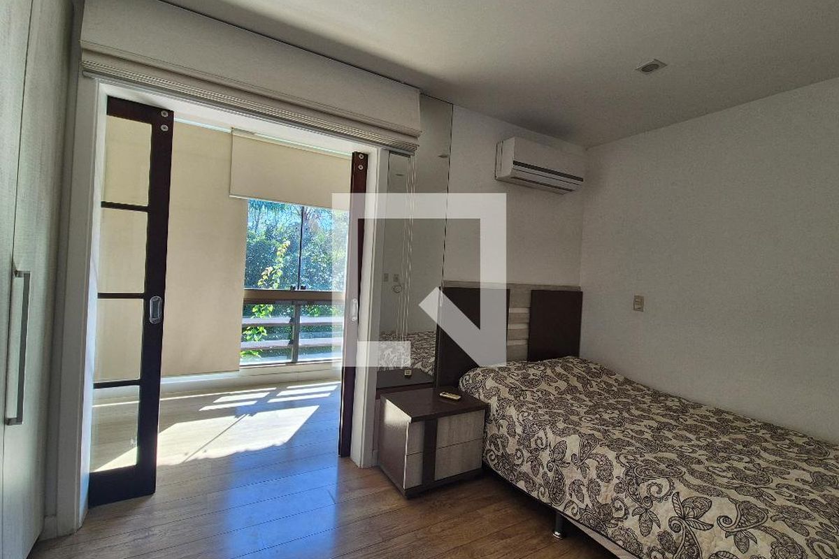 Casa, 3 quartos, 200 m² - Foto 24