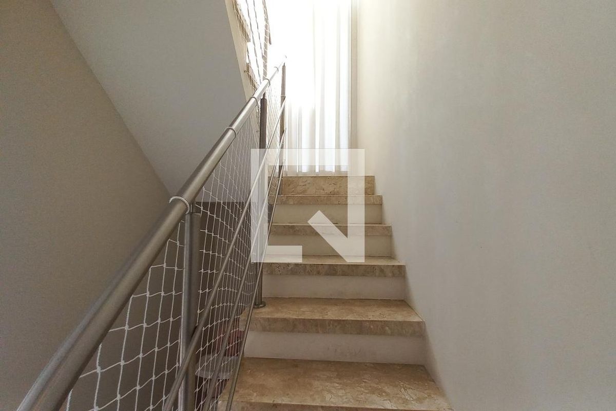 Casa à Venda - Swiss Park, 4 Quartos,  260 m2 em , Campinas - sp | SoloBR