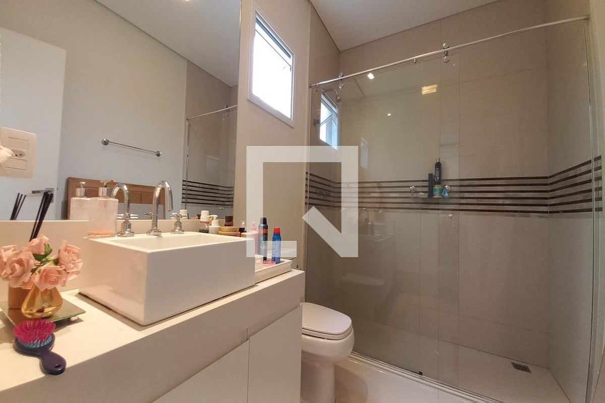 Casa à Venda - Swiss Park, 4 Quartos,  260 m2 em , Campinas - sp | SoloBR