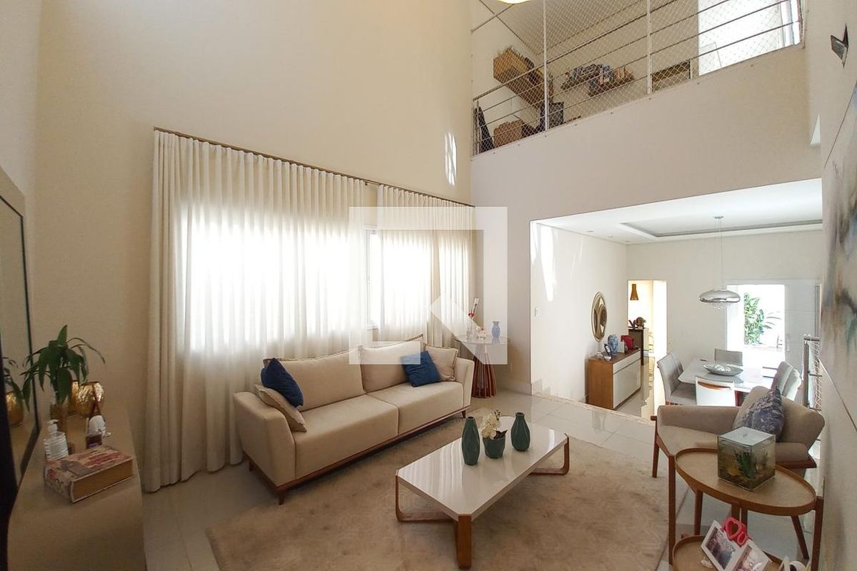 Casa à Venda - Swiss Park, 4 Quartos,  260 m2 em , Campinas - sp | SoloBR