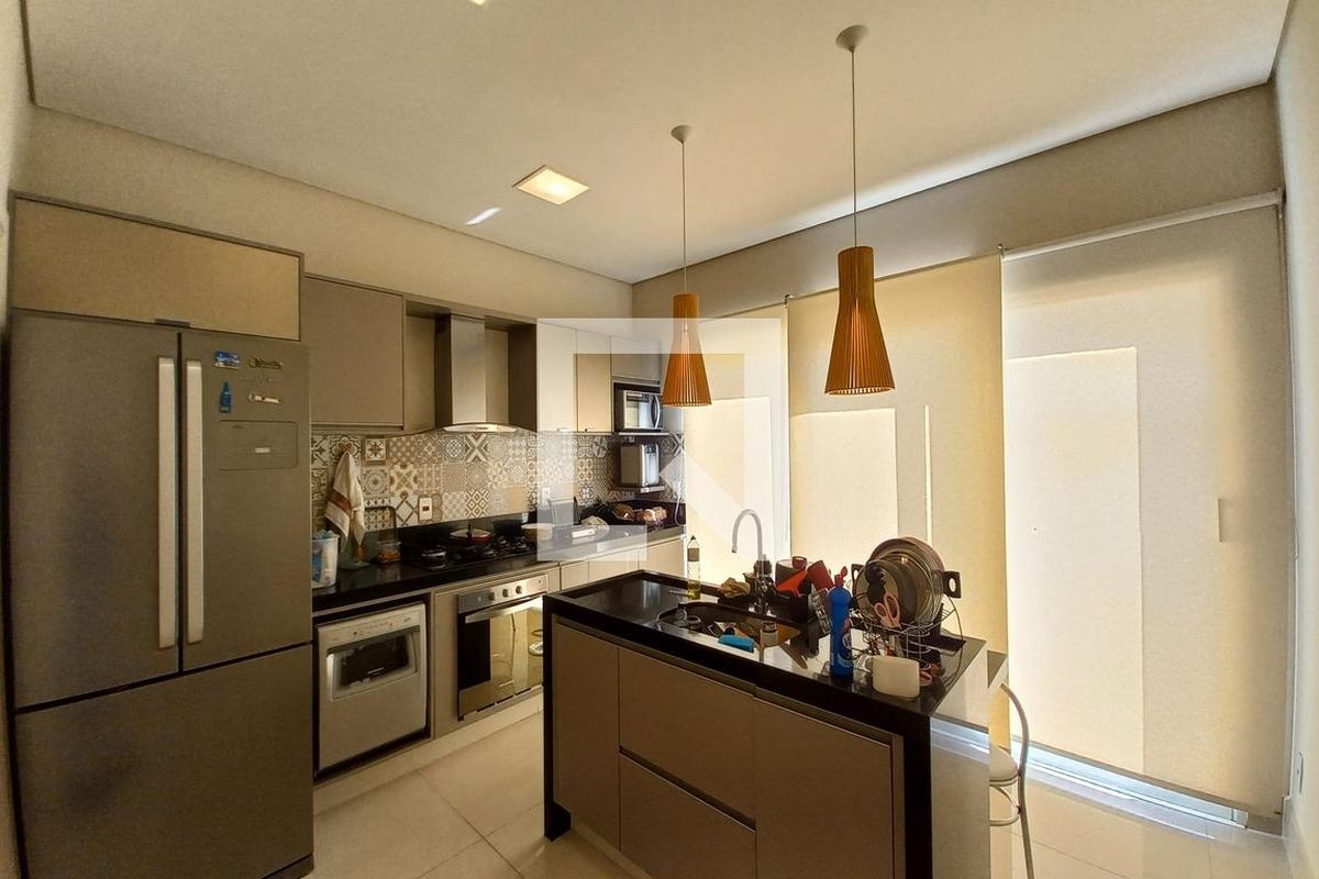Casa à Venda - Swiss Park, 4 Quartos,  260 m2 em , Campinas - sp | SoloBR
