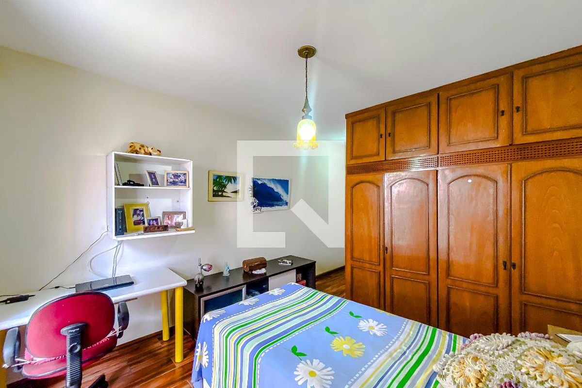Casa, 3 quartos, 220 m² - Foto 51