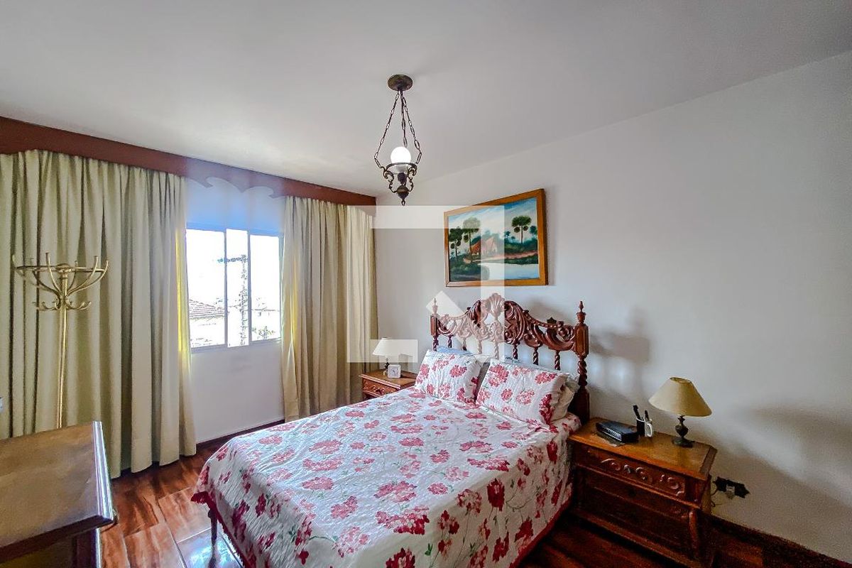 Casa, 3 quartos, 220 m² - Foto 63