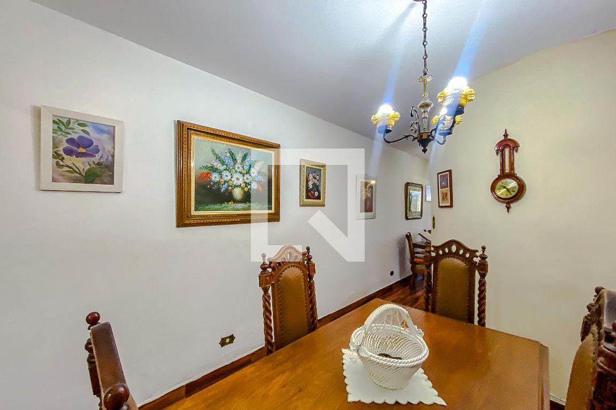 Casa, 3 quartos, 220 m² - Foto 23