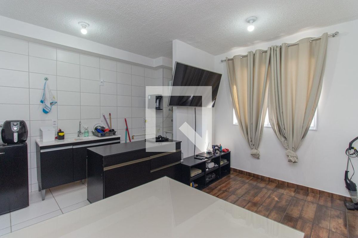 Apartamento, 2 quartos, 39 m² - Foto 2