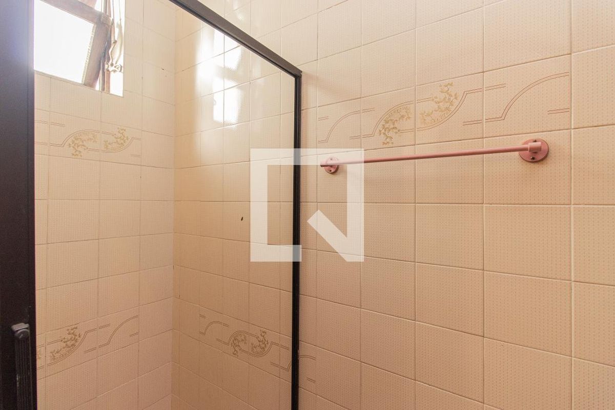 Casa, 3 quartos, 245 m² - Foto 70