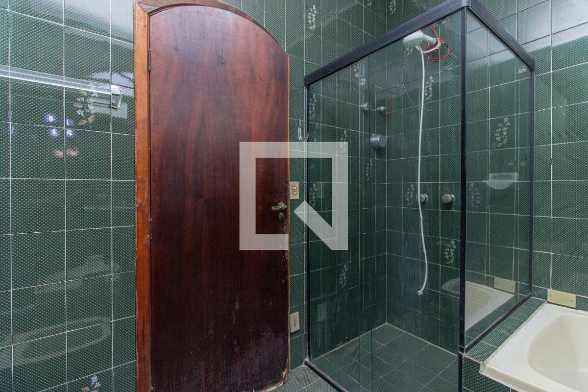 Casa, 3 quartos, 245 m² - Foto 96