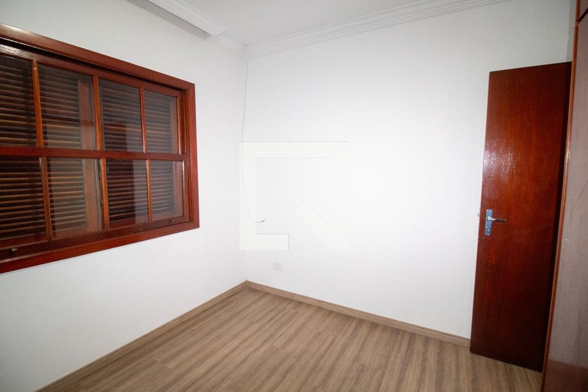 Casa, 3 quartos, 200 m² - Foto 26