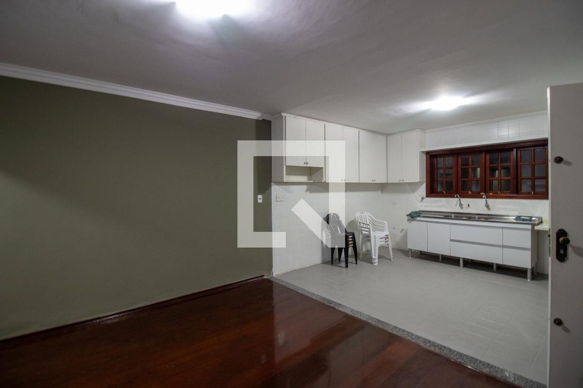 Casa, 3 quartos, 200 m² - Foto 14