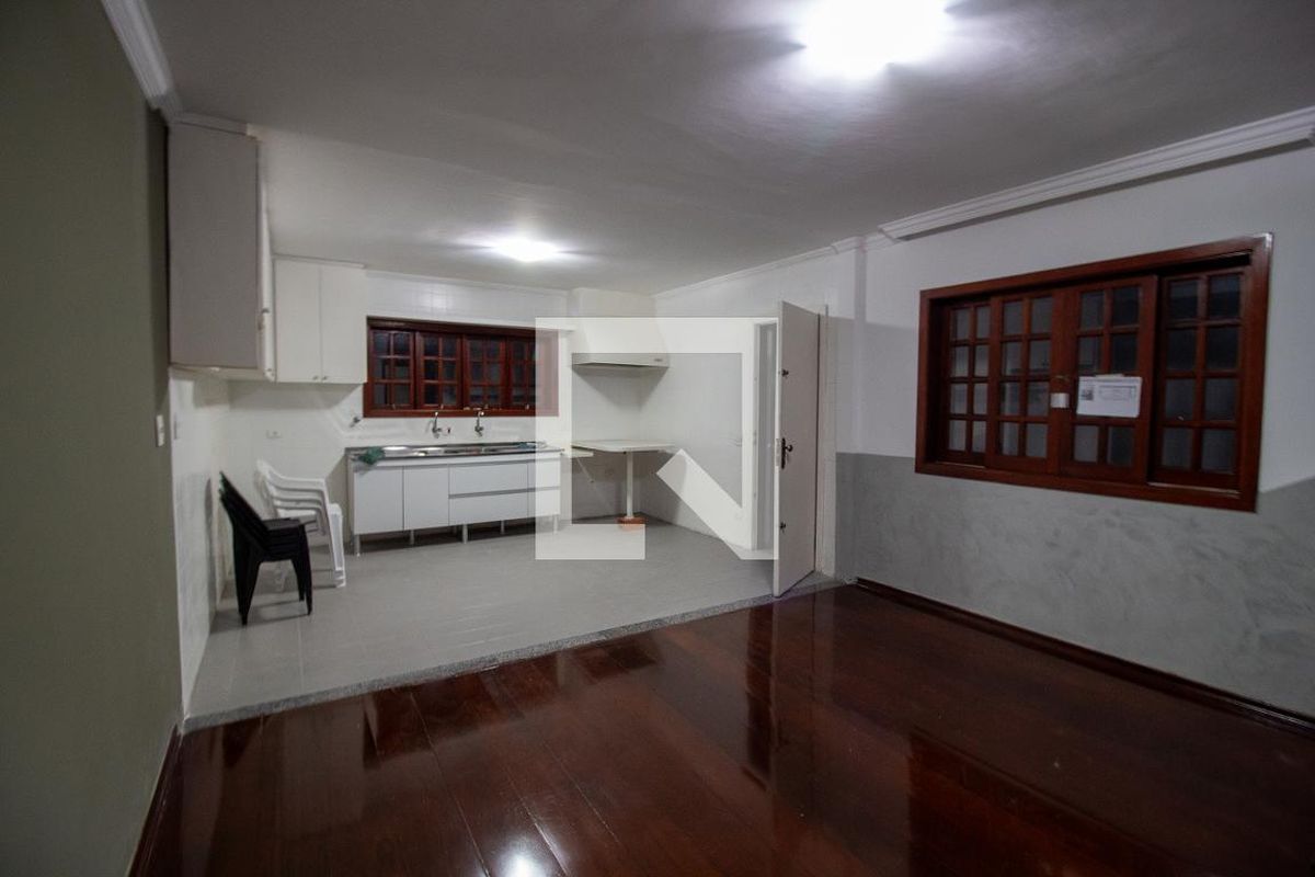 Casa, 3 quartos, 200 m² - Foto 12