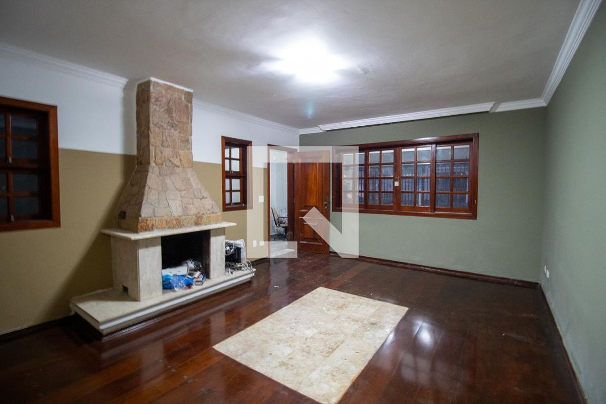 Casa, 3 quartos, 200 m² - Foto 2