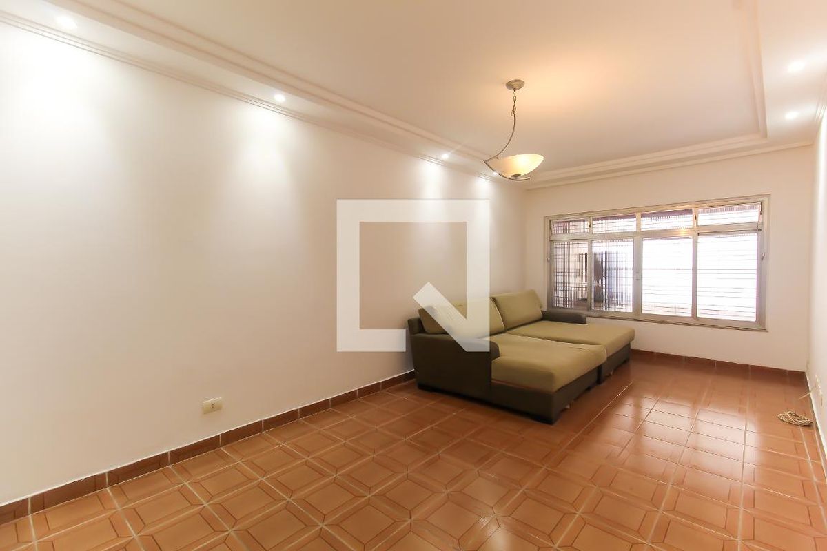 Casa, 3 quartos, 200 m² - Foto 2