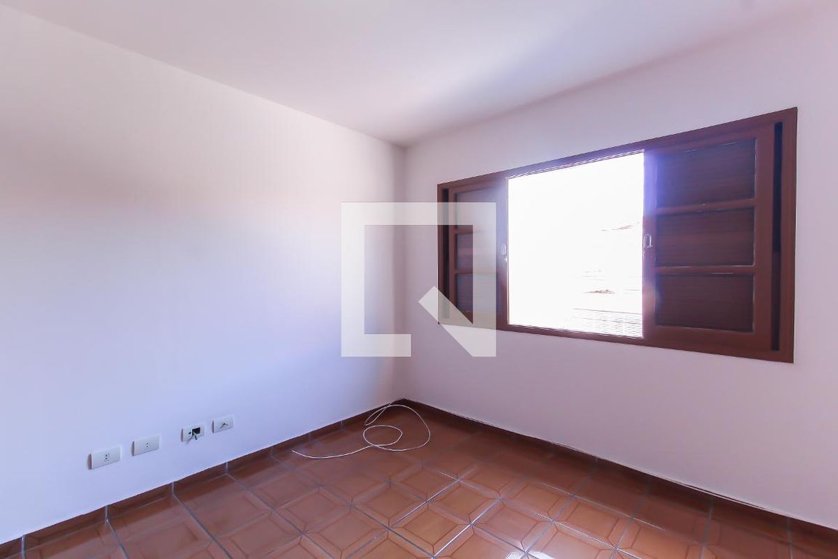 Casa, 3 quartos, 200 m² - Foto 21