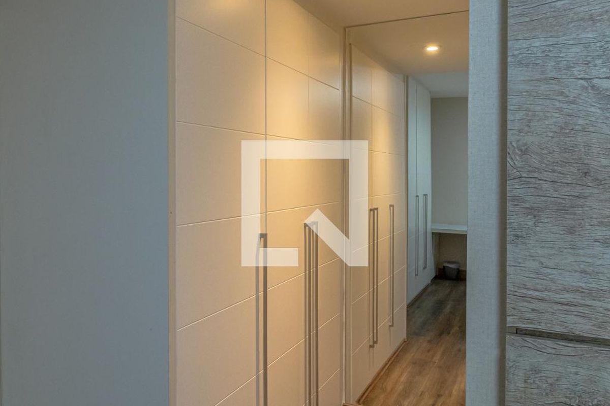 Apartamento, 3 quartos, 225 m² - Foto 82