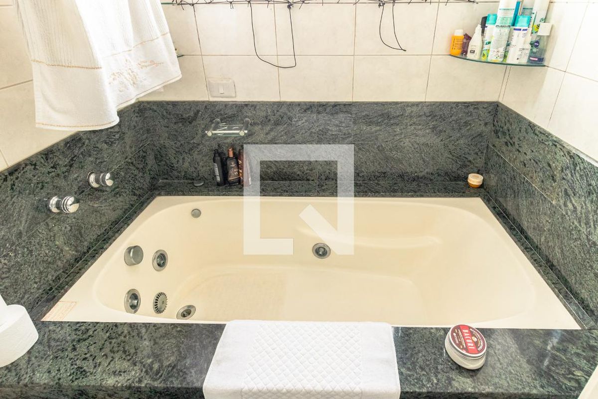Apartamento, 3 quartos, 225 m² - Foto 50