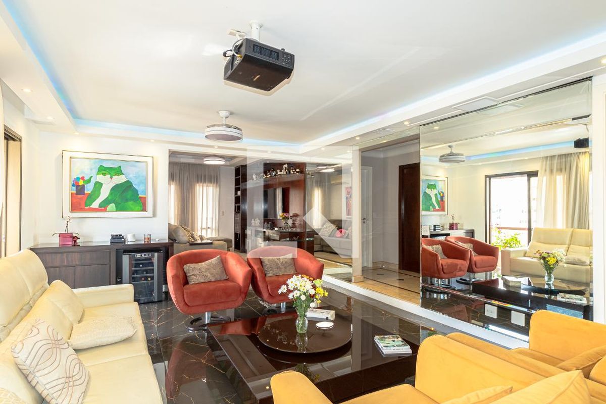 Apartamento, 3 quartos, 225 m² - Foto 2