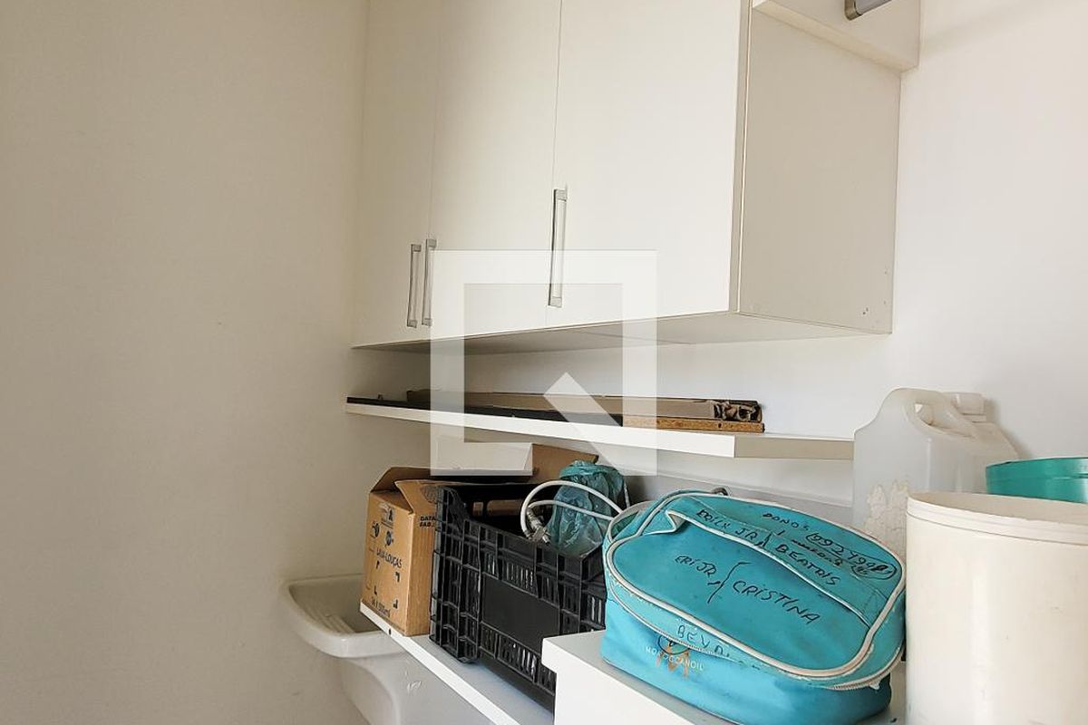 Casa à Venda - Cambuí, 2 Quartos,  250 m2 em , Campinas - sp | SoloBR