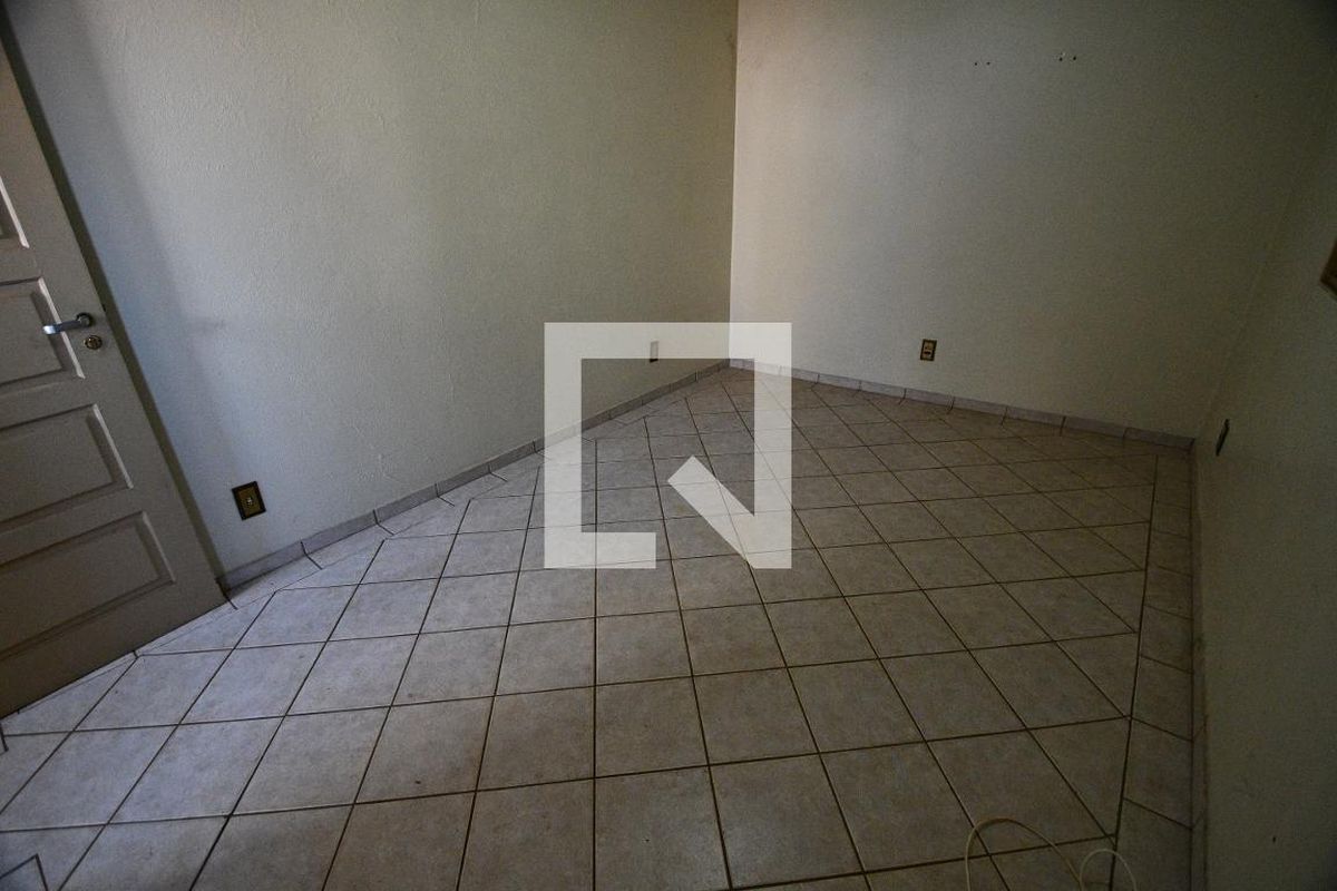 Casa à Venda - Bosque, 3 Quartos,  187 m2 em , Campinas - sp | SoloBR