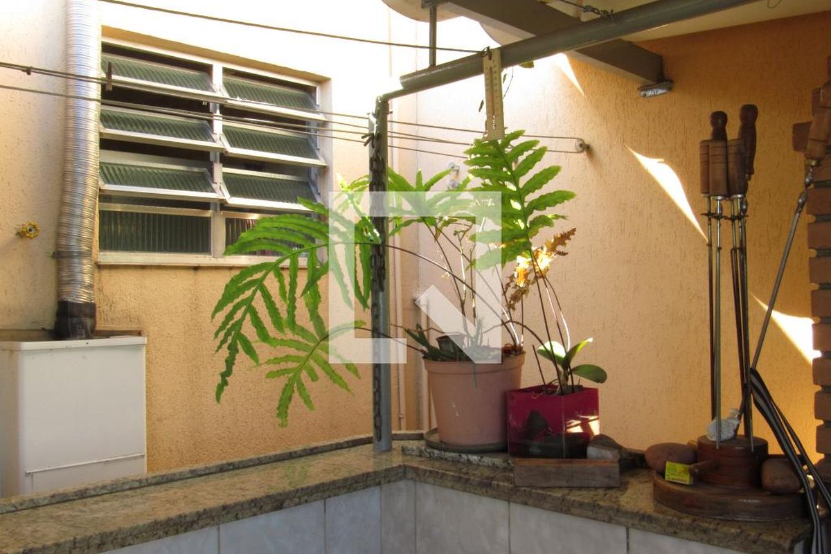 Casa, 2 quartos, 189 m² - Foto 216