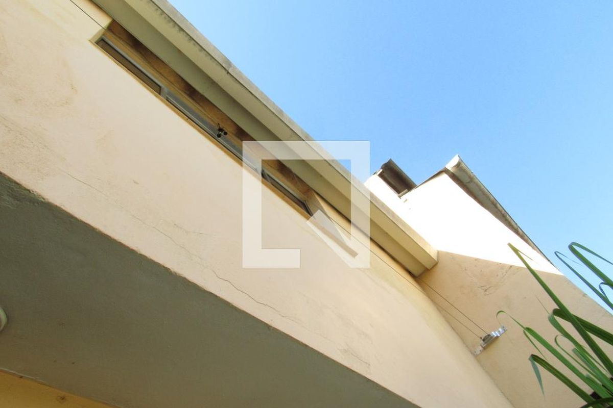 Casa, 2 quartos, 189 m² - Foto 280