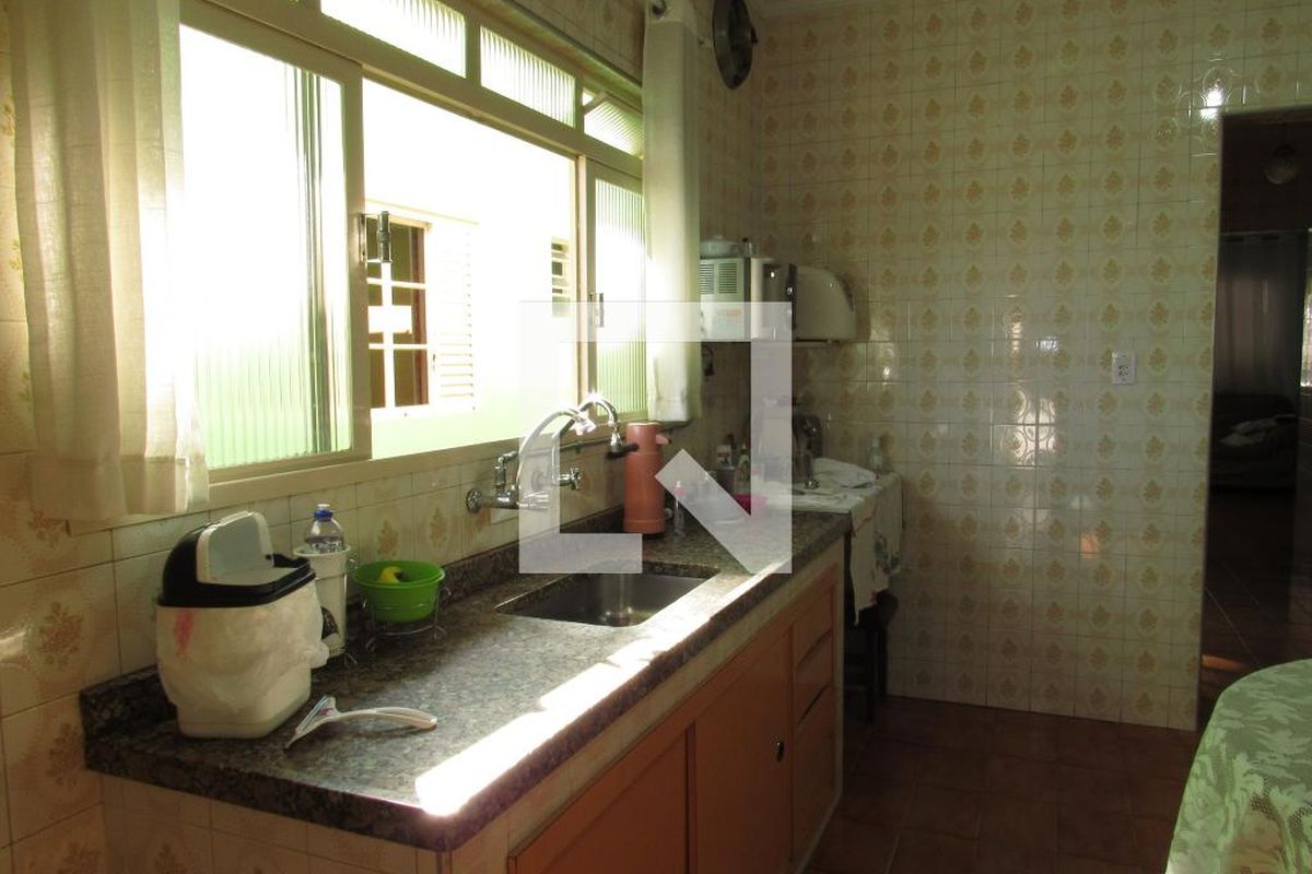Casa, 2 quartos, 189 m² - Foto 156