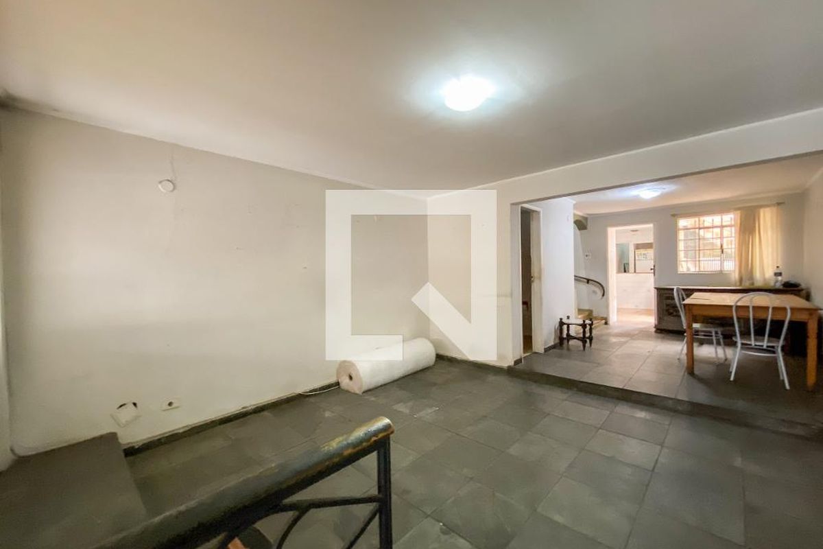 Casa, 2 quartos, 140 m² - Foto 2