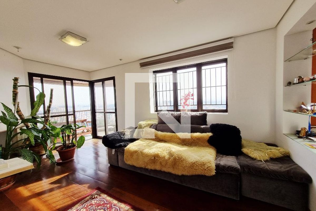 Apartamento, 3 quartos, 144 m² - Foto 2