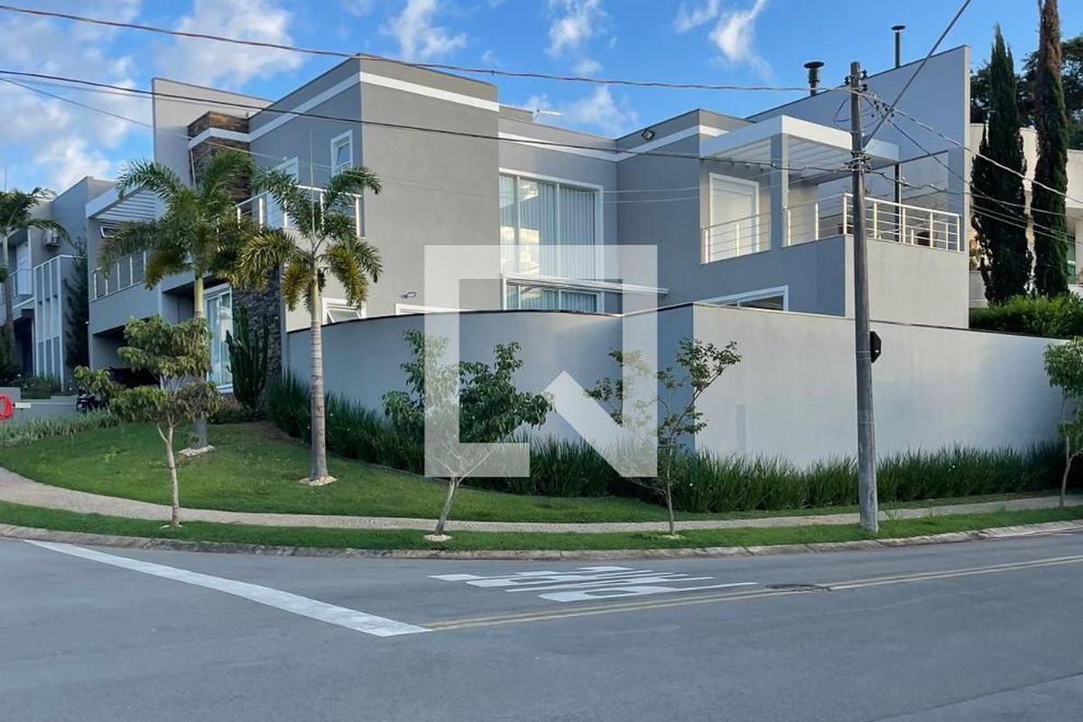 Casa à Venda - Swiss Park, 4 Quartos,  324 m2 em , Campinas - sp | SoloBR
