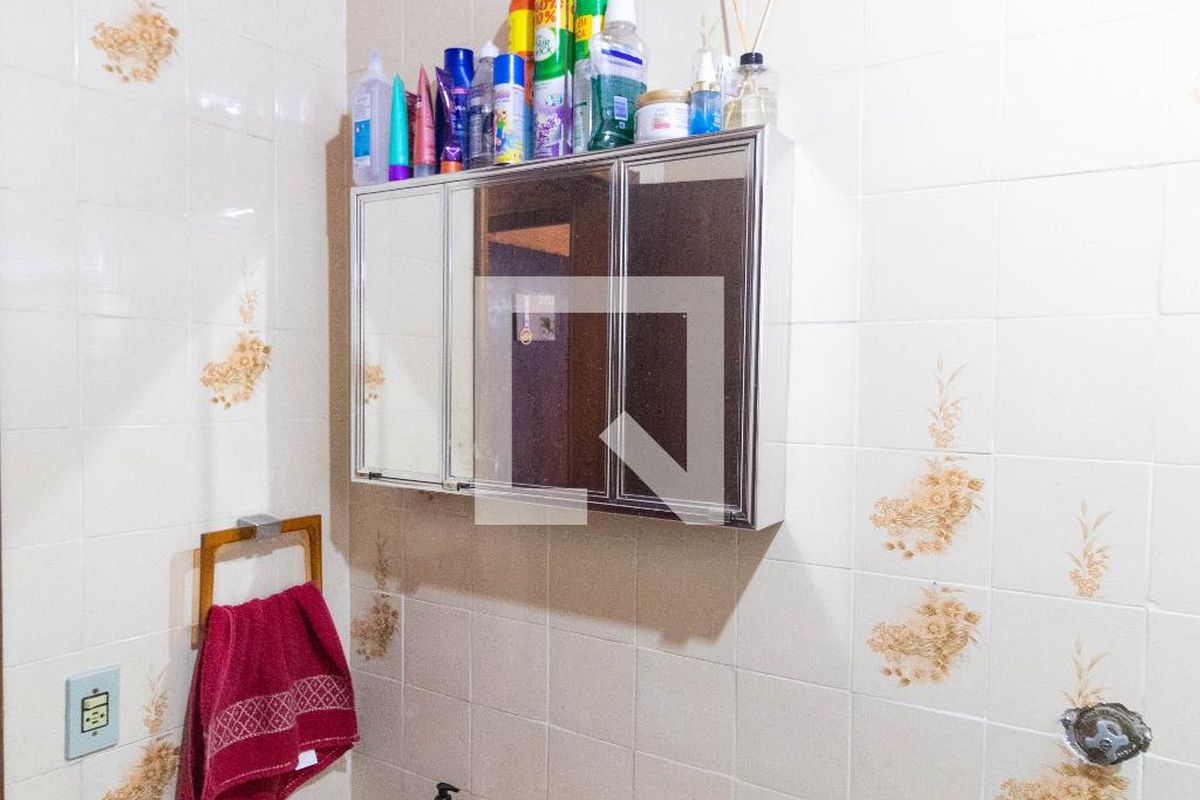 Casa à Venda - Jardim do Lago, 2 Quartos,  243 m2 em , Campinas - sp | SoloBR