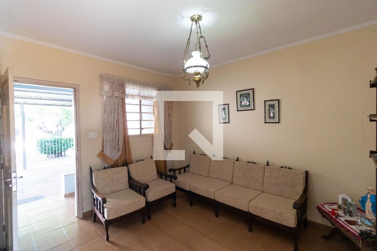 Casa à Venda - Jardim do Lago, 2 Quartos,  243 m2 em , Campinas - sp | SoloBR