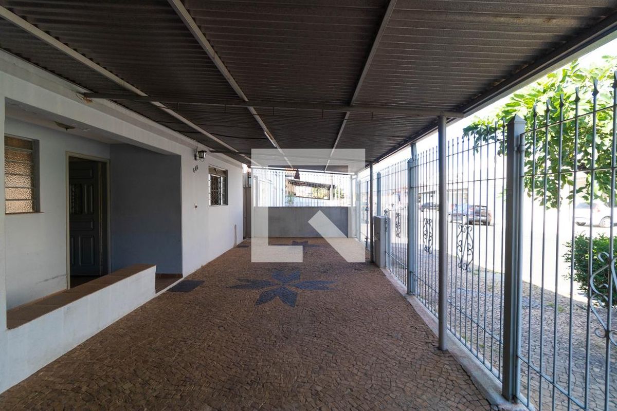 Casa à Venda - Jardim do Lago, 2 Quartos,  243 m2 em , Campinas - sp | SoloBR