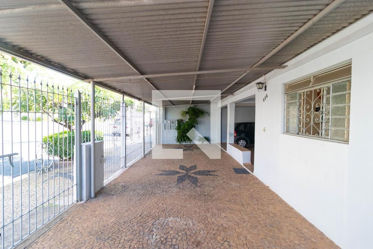 Casa à Venda - Jardim do Lago, 2 Quartos,  243 m2 em , Campinas - sp | SoloBR