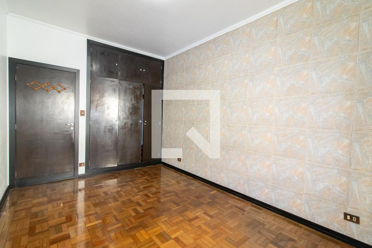 Casa à Venda - Taquaral, 3 Quartos,  208 m2 em , Campinas - sp | SoloBR