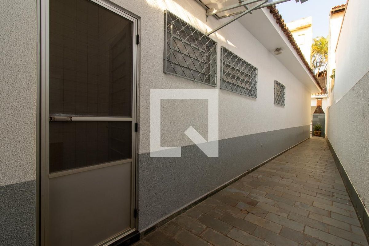Casa à Venda - Taquaral, 3 Quartos,  208 m2 em , Campinas - sp | SoloBR