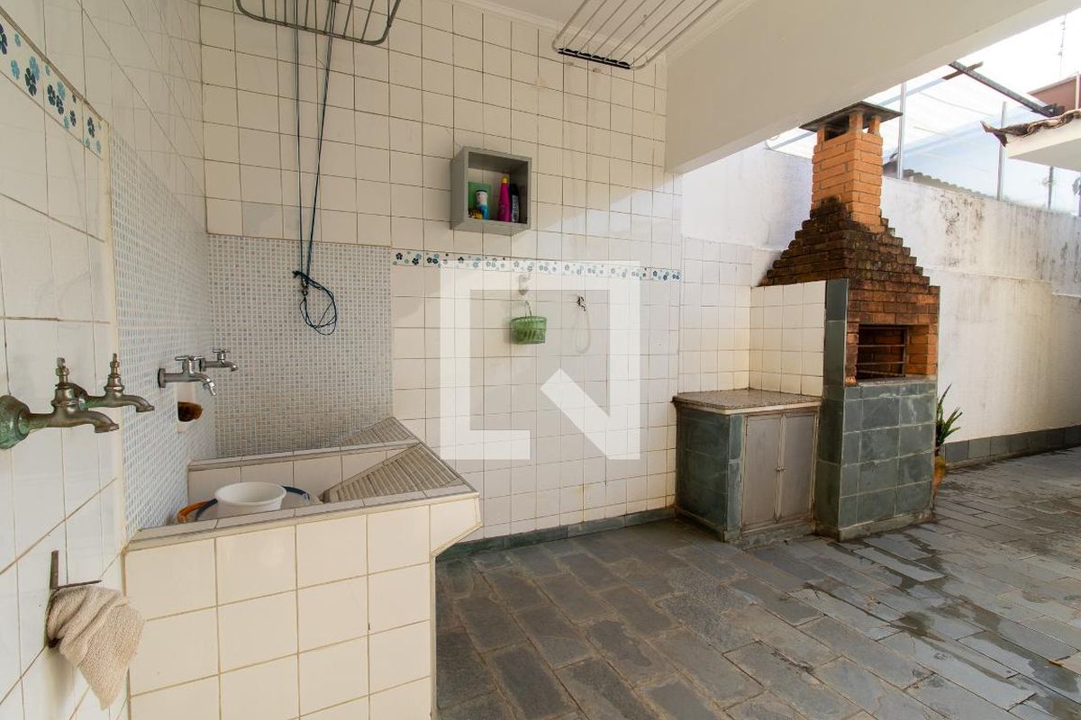 Casa à Venda - Taquaral, 3 Quartos,  208 m2 em , Campinas - sp | SoloBR