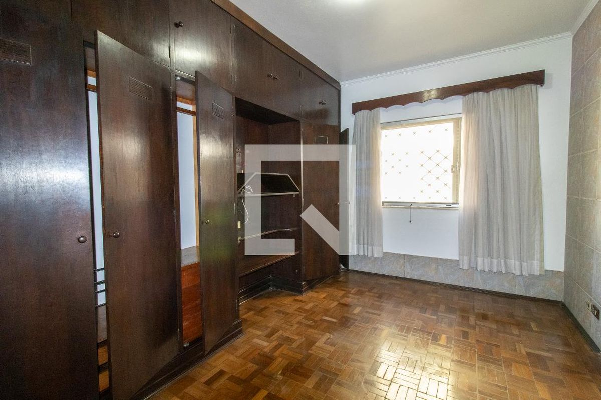 Casa à Venda - Taquaral, 3 Quartos,  208 m2 em , Campinas - sp | SoloBR