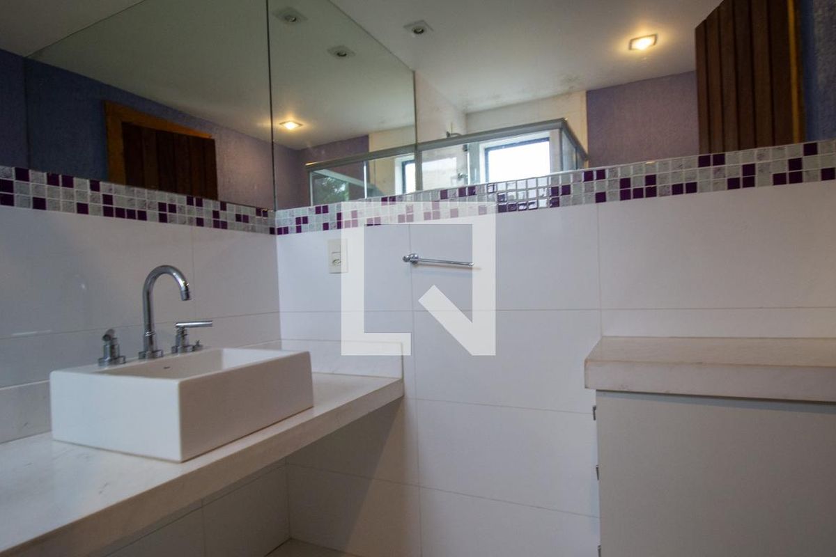 Casa, 4 quartos, 350 m² - Foto 78