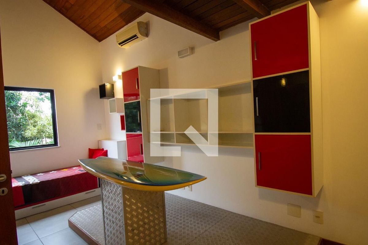 Casa, 4 quartos, 350 m² - Foto 82