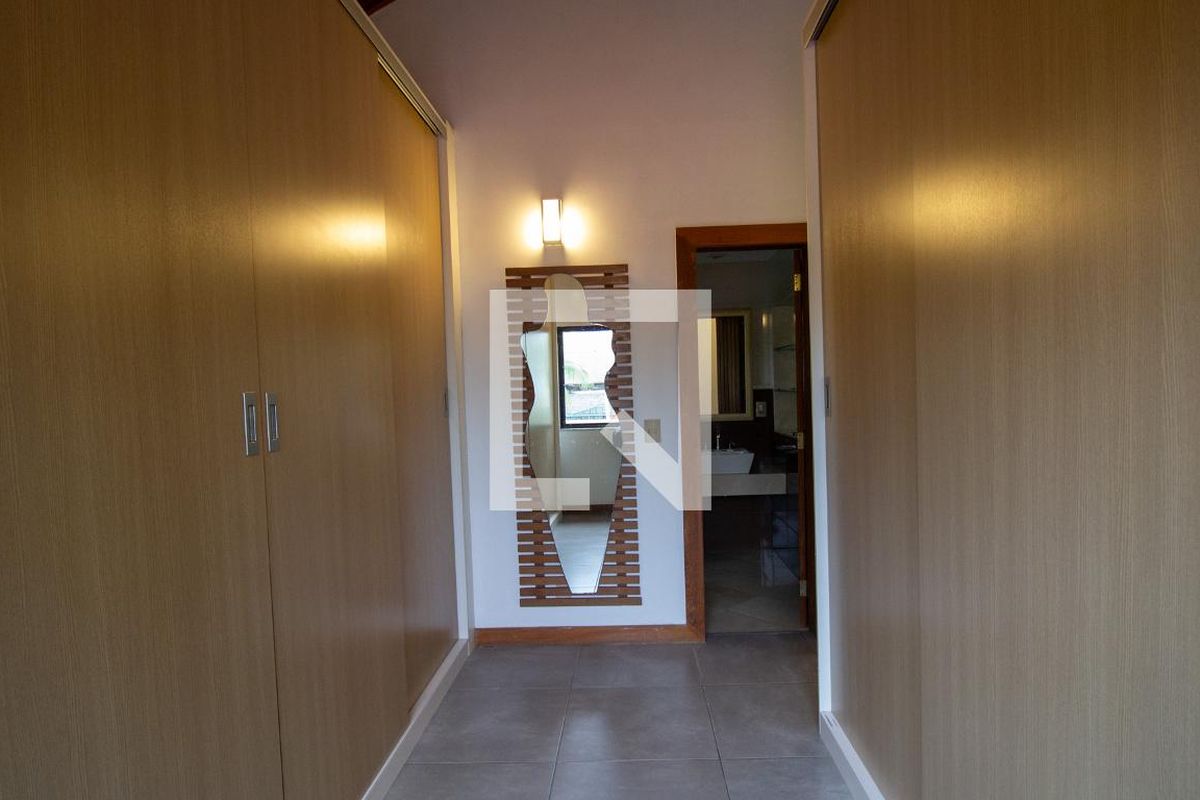 Casa, 4 quartos, 350 m² - Foto 42