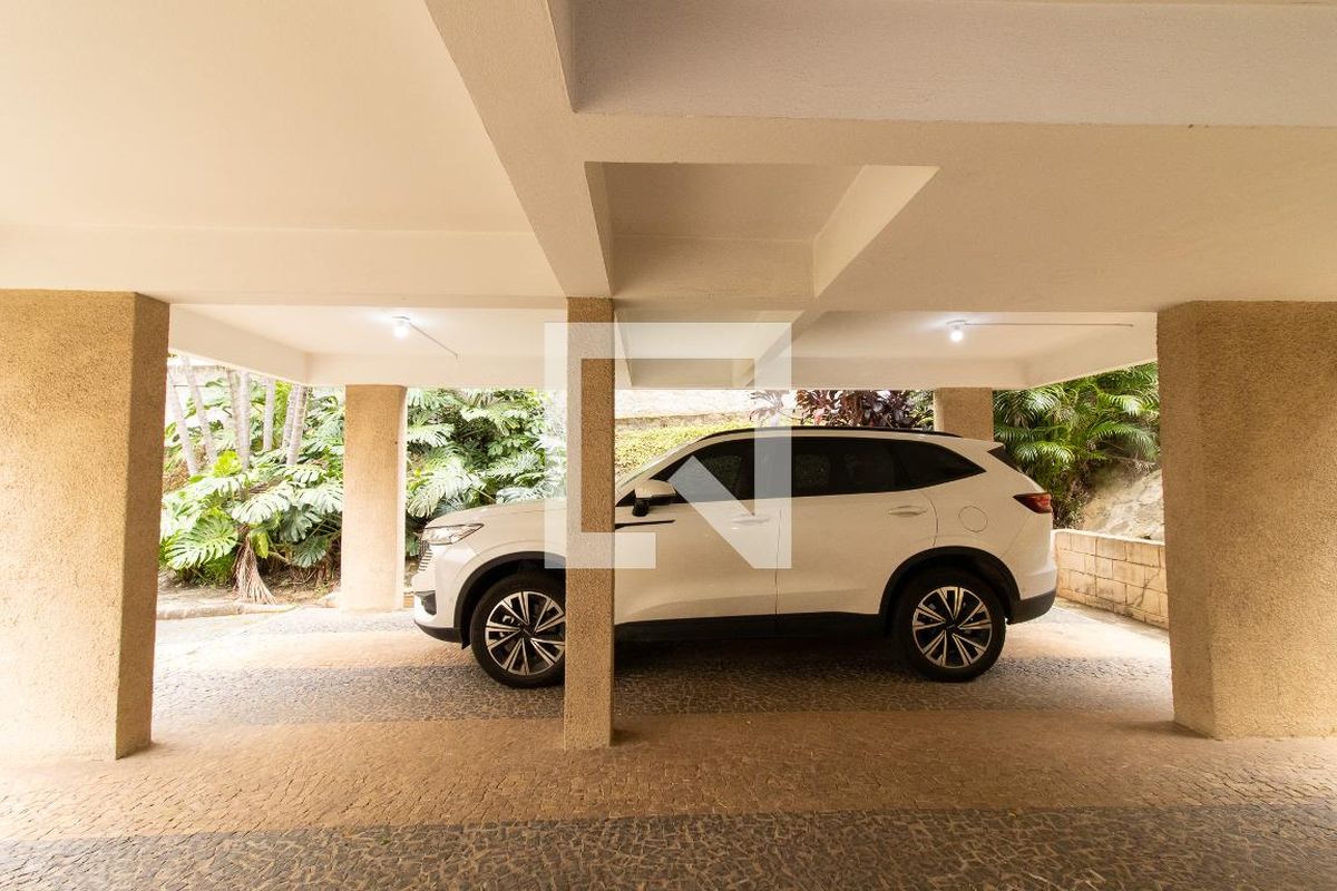 Apartamento à Venda - Bosque, 2 Quartos,  92 m2 em , Campinas - sp | SoloBR