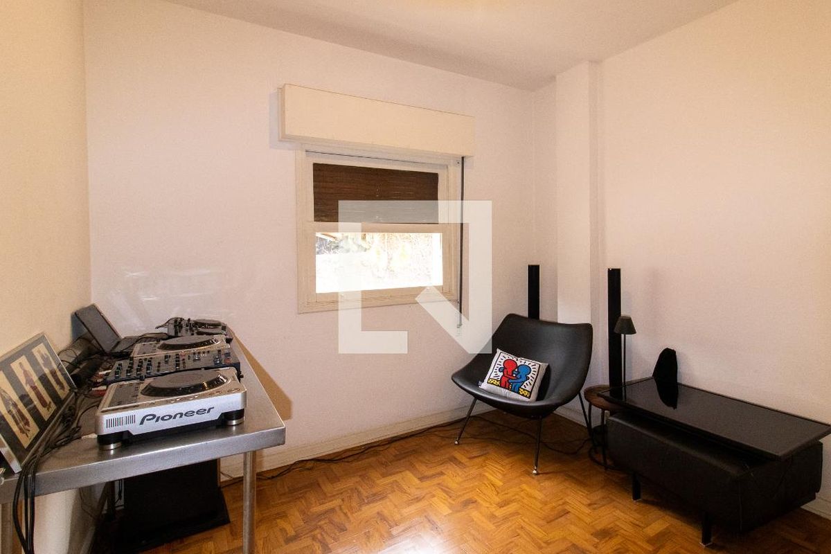 Apartamento à Venda - Bosque, 2 Quartos,  92 m2 em , Campinas - sp | SoloBR