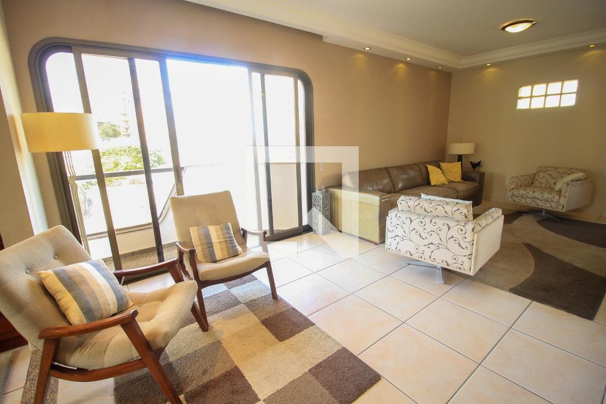 Apartamento, 3 quartos, 175 m² - Foto 2