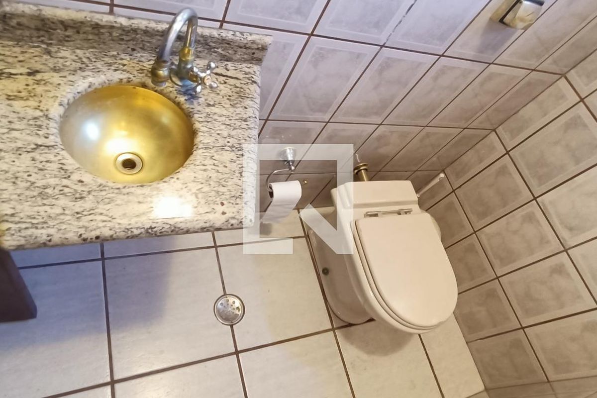 Casa, 3 quartos, 220 m² - Foto 94