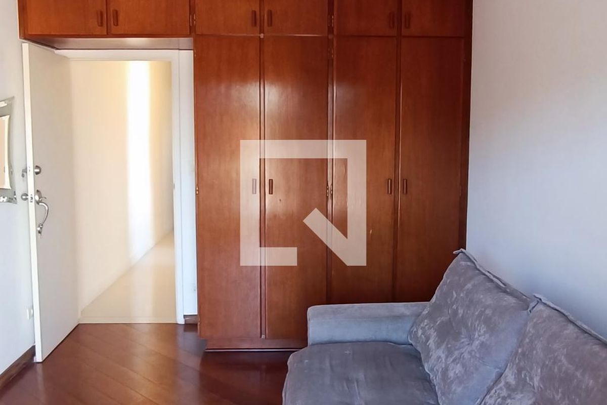 Casa, 3 quartos, 220 m² - Foto 38
