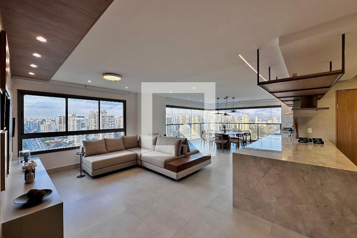 Apartamento, 3 quartos, 131 m² - Foto 1